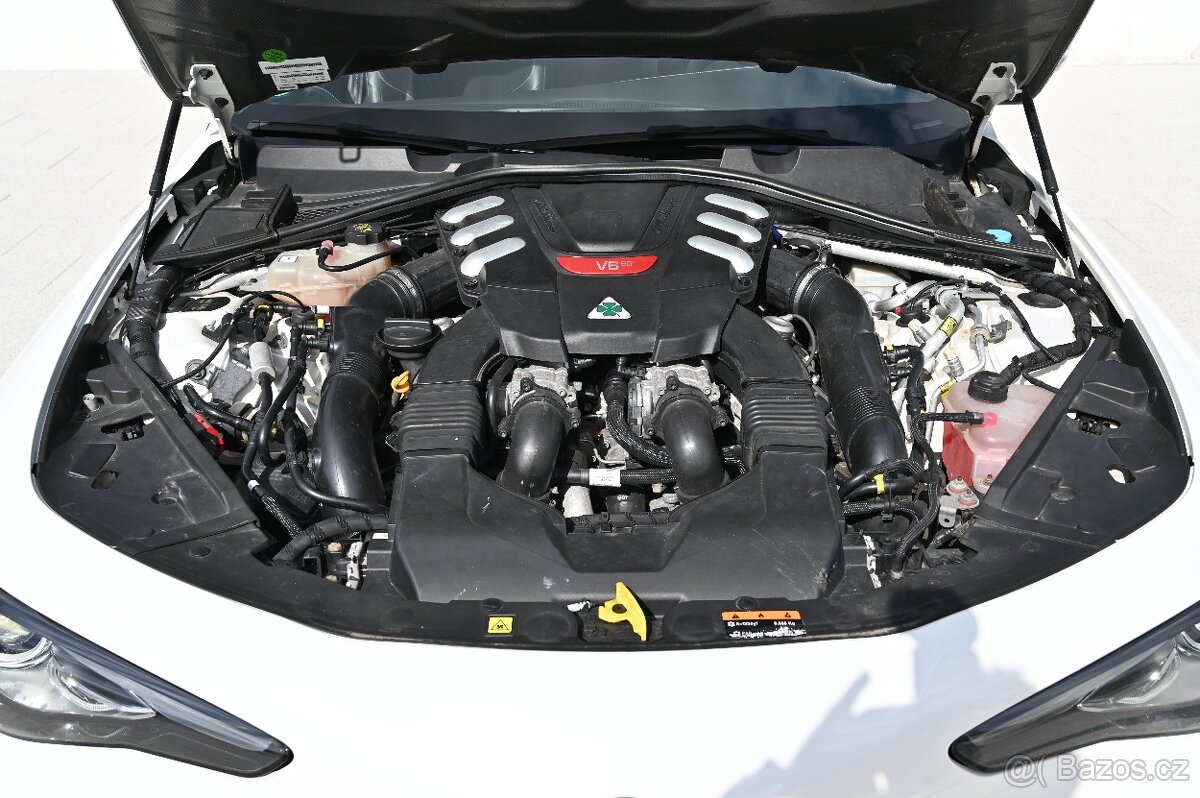 Alfa Romeo Giulia 2.9 V6 Quadrifoglio 375KW 2/17 - 18