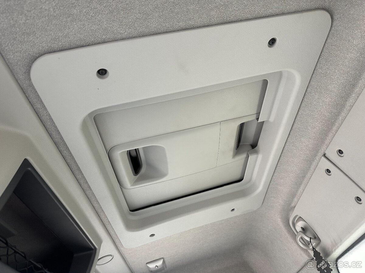 Renault Midlum AUTOMAT MĚCHY ŠKRÍŇ E6 - 18