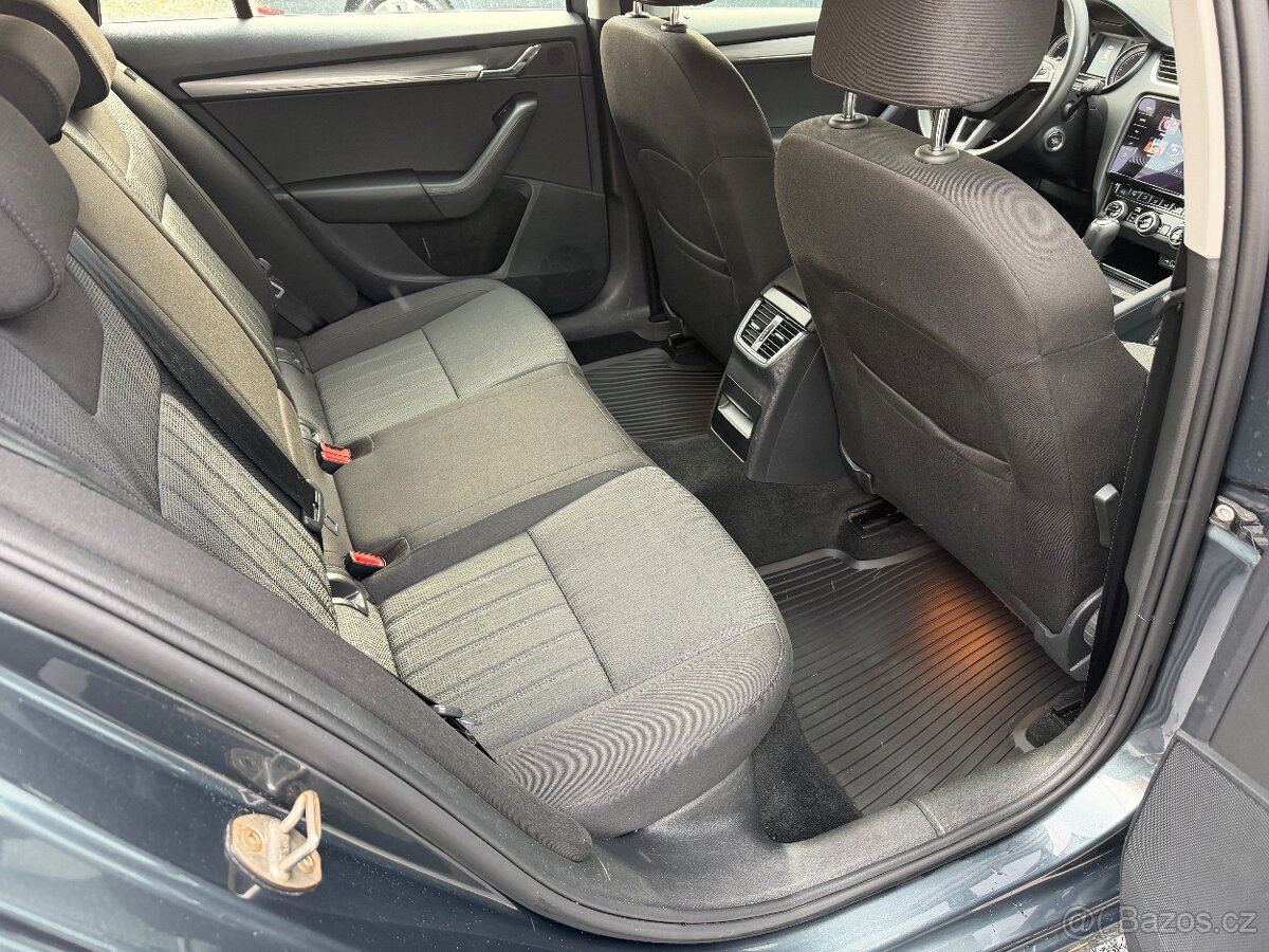 ŠKODA OCTAVIA III FACE 1.5 TSI 110 KW DSG CANTON TAŽNÉ 2020 - 18