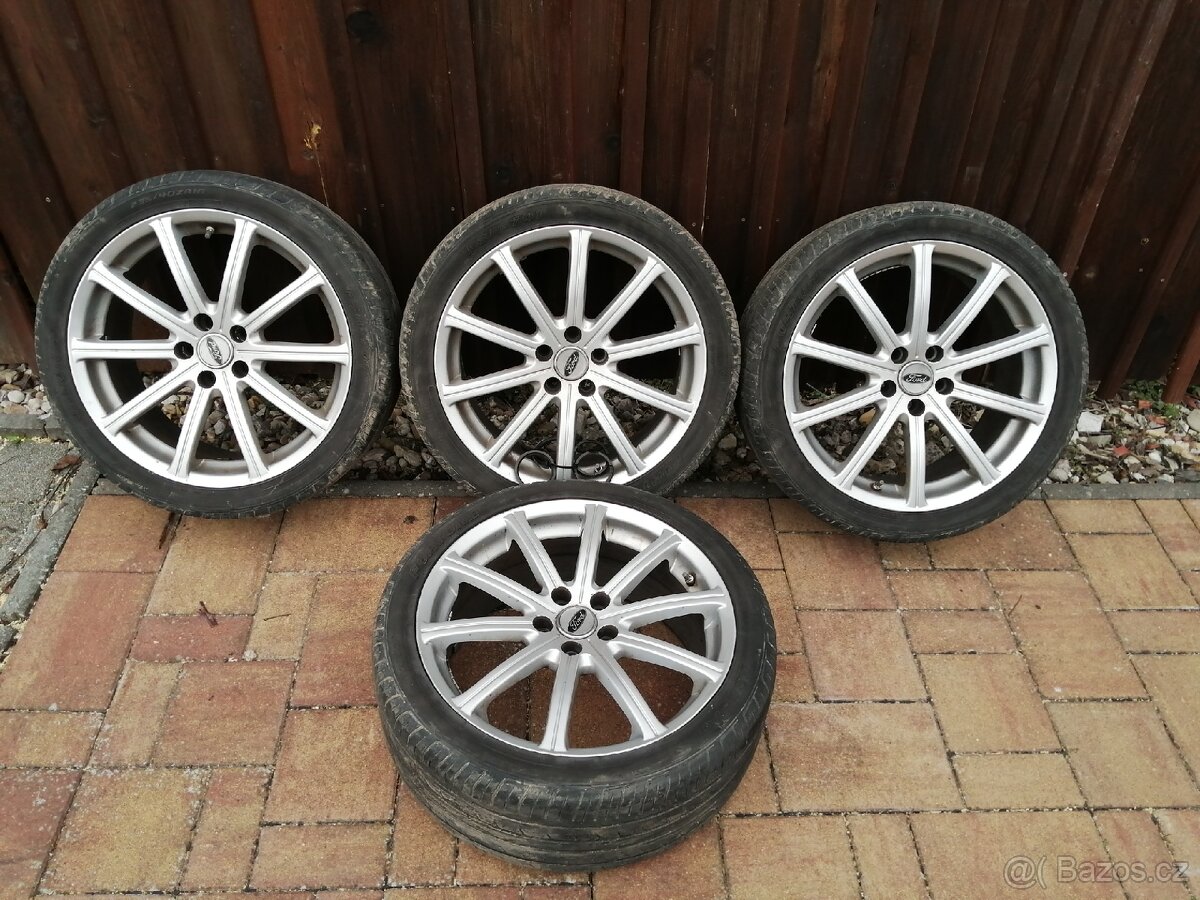Pneu 235/40R18 AL 8x18 5x108 - 18