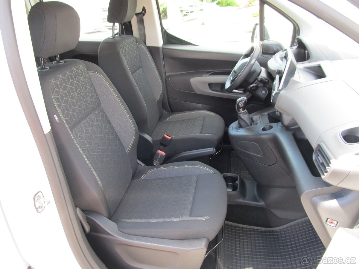 Peugeot Rifter 1.5 BlueHDi 5 míst ČR 1.maj - 18
