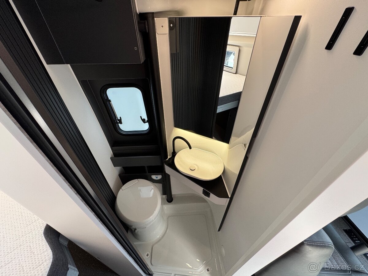 ADRIA TWIN SELECTION 640 SGX, 180 PS, AUTOMAT 8st. - 18