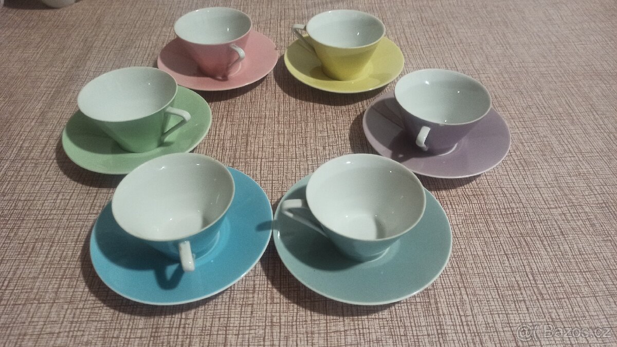 Skleničky porcelán - 18