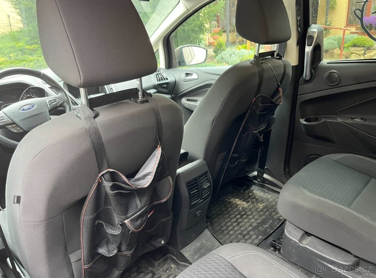 Ford Grand C-Max 1.5 TDCi 7 miestn - 18