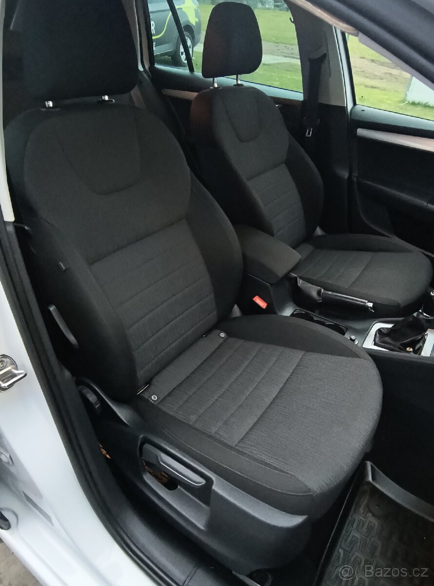 Škoda Octavia combi 2,0TDI - 18