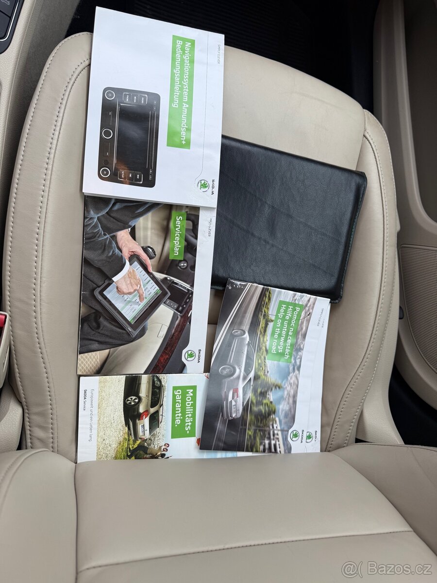 Škoda Superb 2.0 TDI DSG Elegance - 18