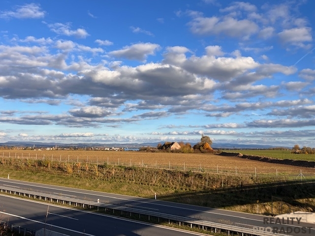 Prodej komerčního prostoru - 18