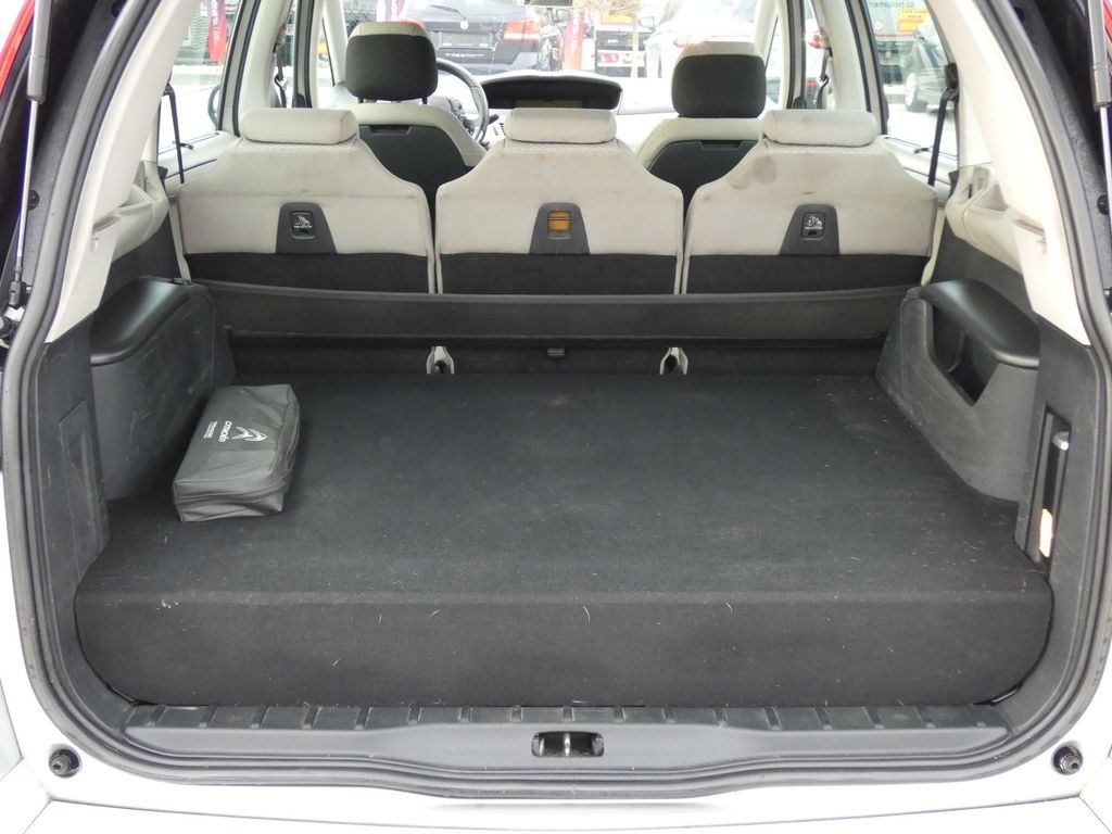 Citroën C4 Picasso 1.8 CNG originál - 18