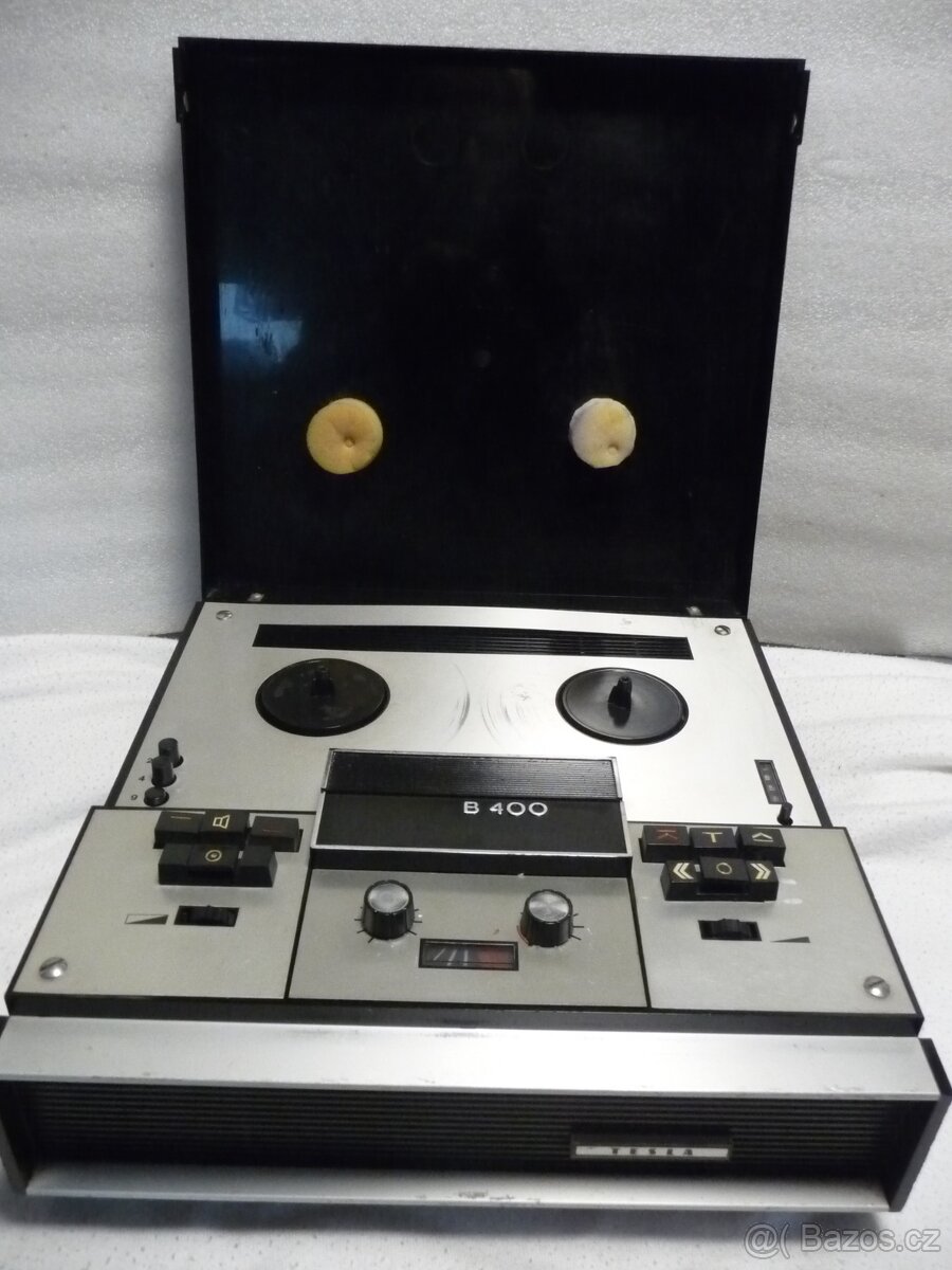 Magnetofon TESLA - 18