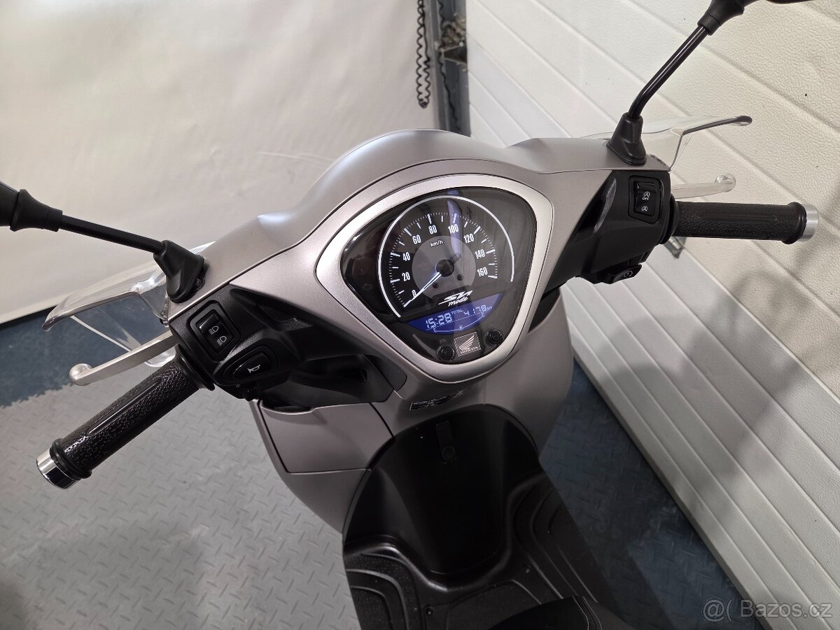Honda SH 125i mode - 18