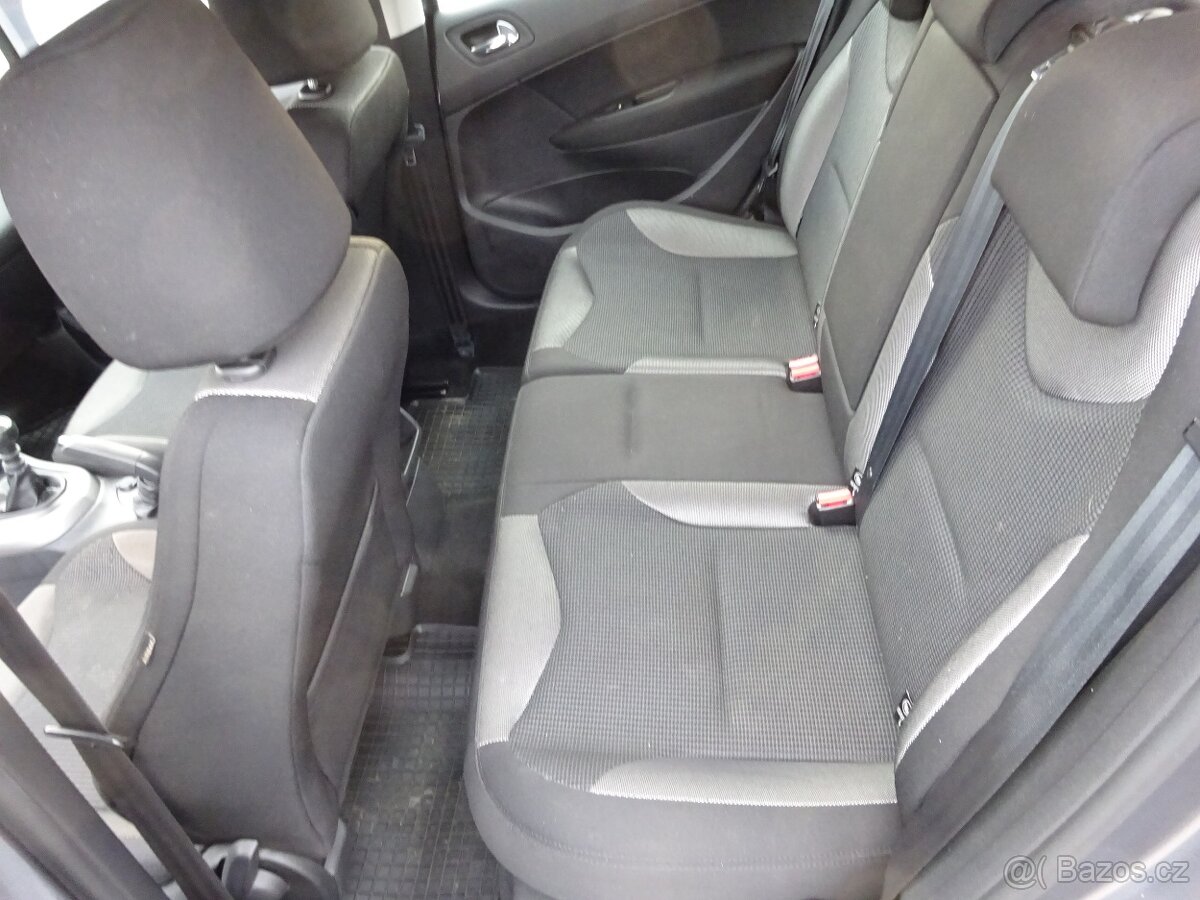 Peugeot 308 1.6i r.v.2010 serviska STK:9/2027 - 18