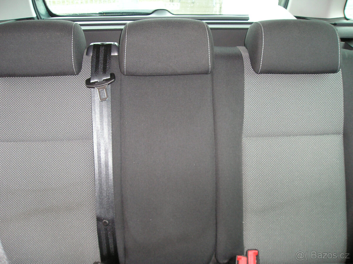 ŠKODA FABIA II-SCOUT-1.2 TSi 63KW RV-2012 - 18