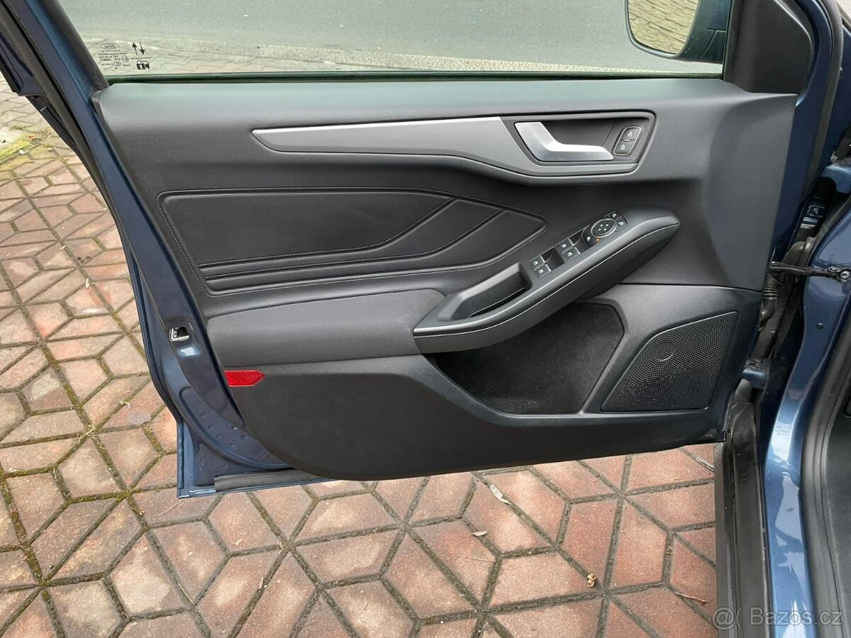 Ford Focus 1.0 EB 1.MAJ. ČR DPH SERVISKA 131xxx - 18