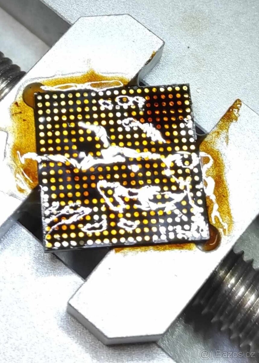 Čištění, servis, oprava konzolí PlayStation (PS4) (PS5) - 18