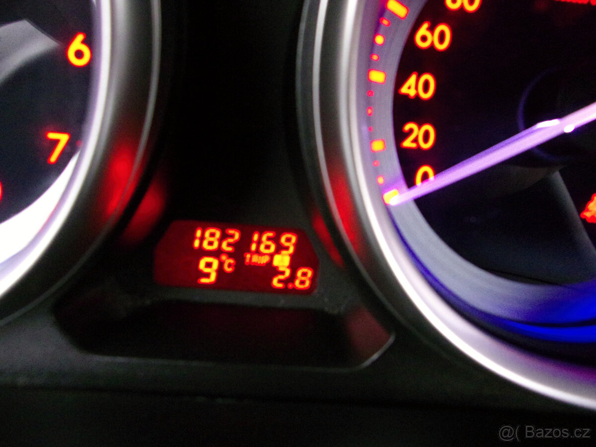 Mazda 6 Dynamic sport 2.5i 16V ,xenony,kůže,BOSE,TOP - 18