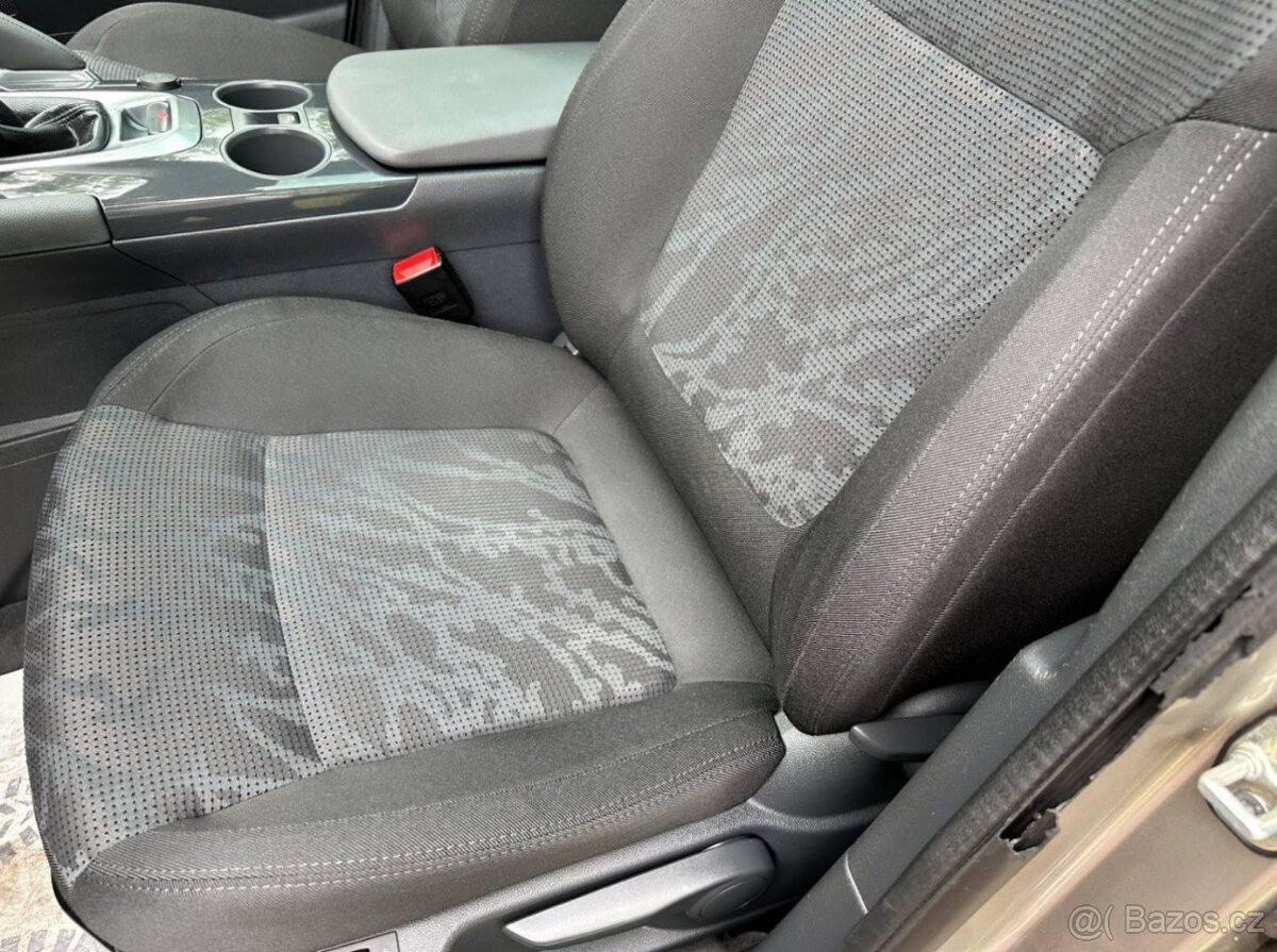 Prodáme Peugeot 3008 1.6Thp 115kw - 18