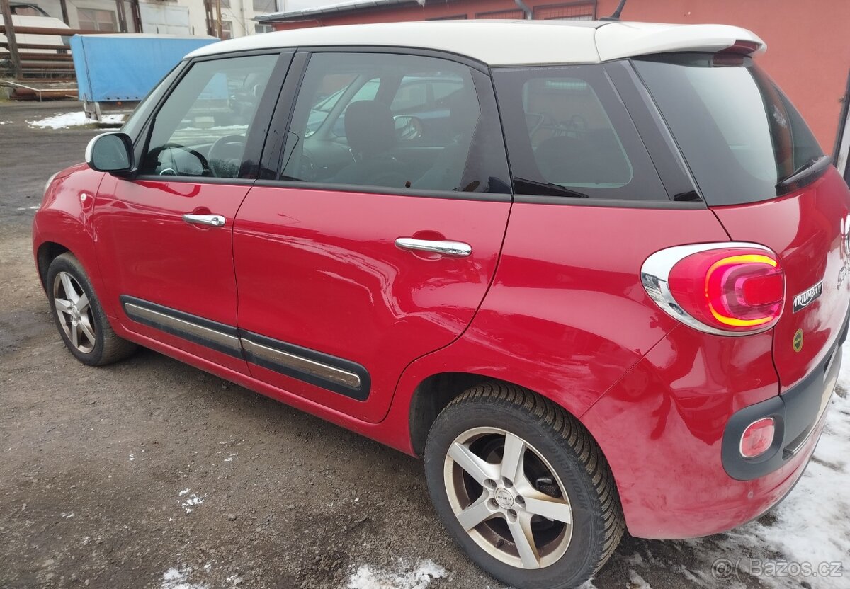 Fiat 500L lounge panorama - 18