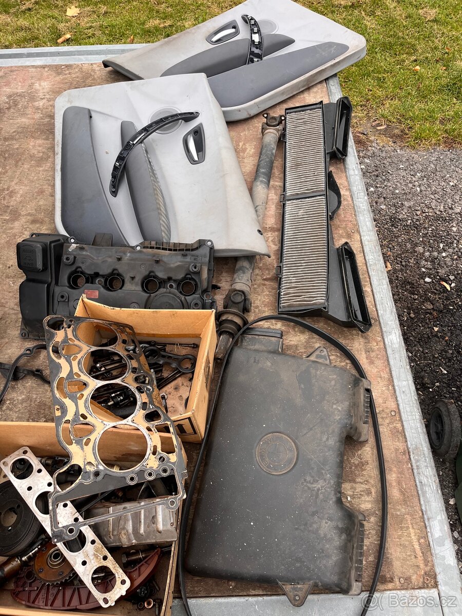 díly BMW E87 116i - 18