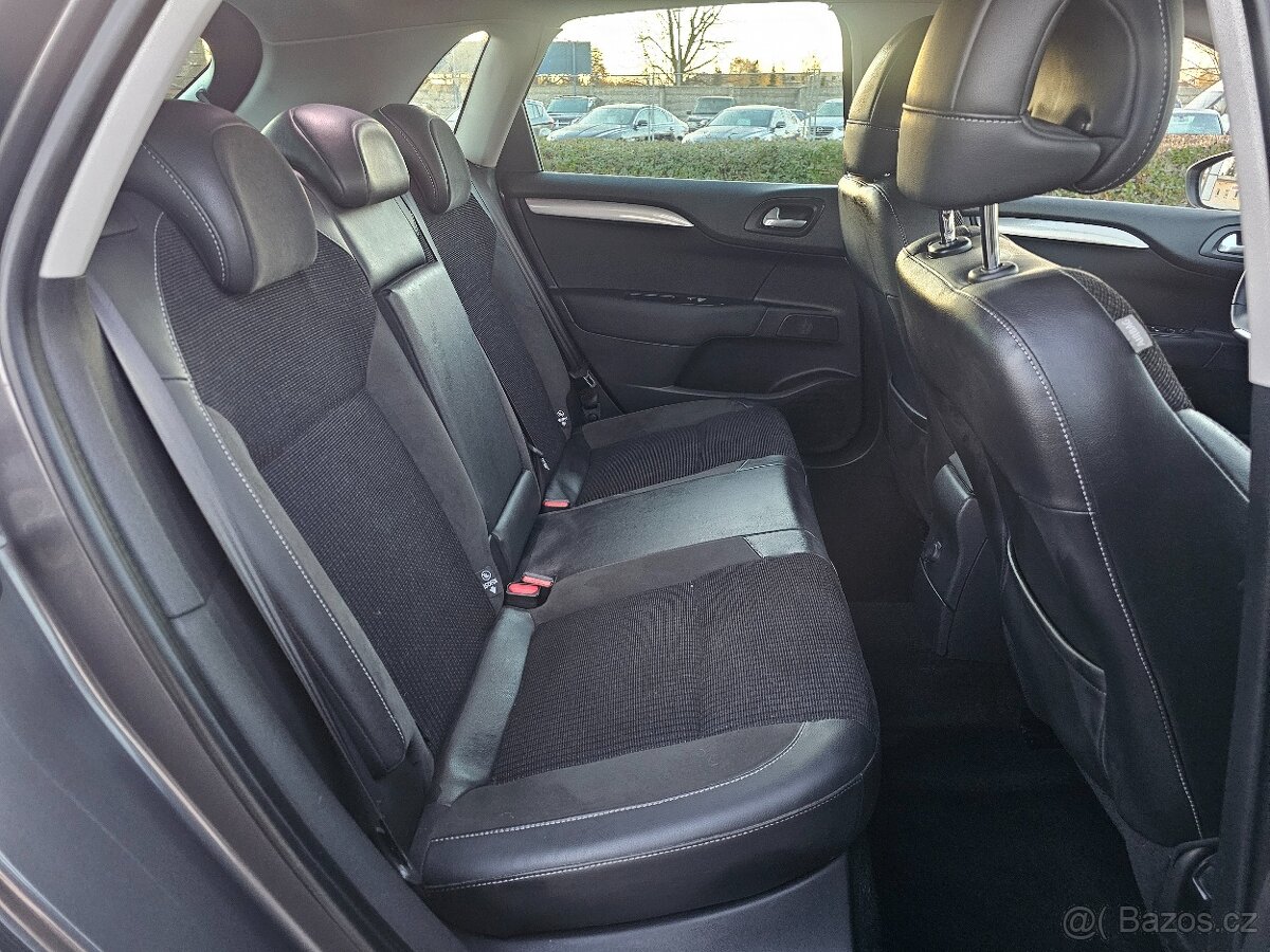 CITROËN C4 2016 1.2 e-THP 81kW SHINE,NAJETO 81 000 KM - 18