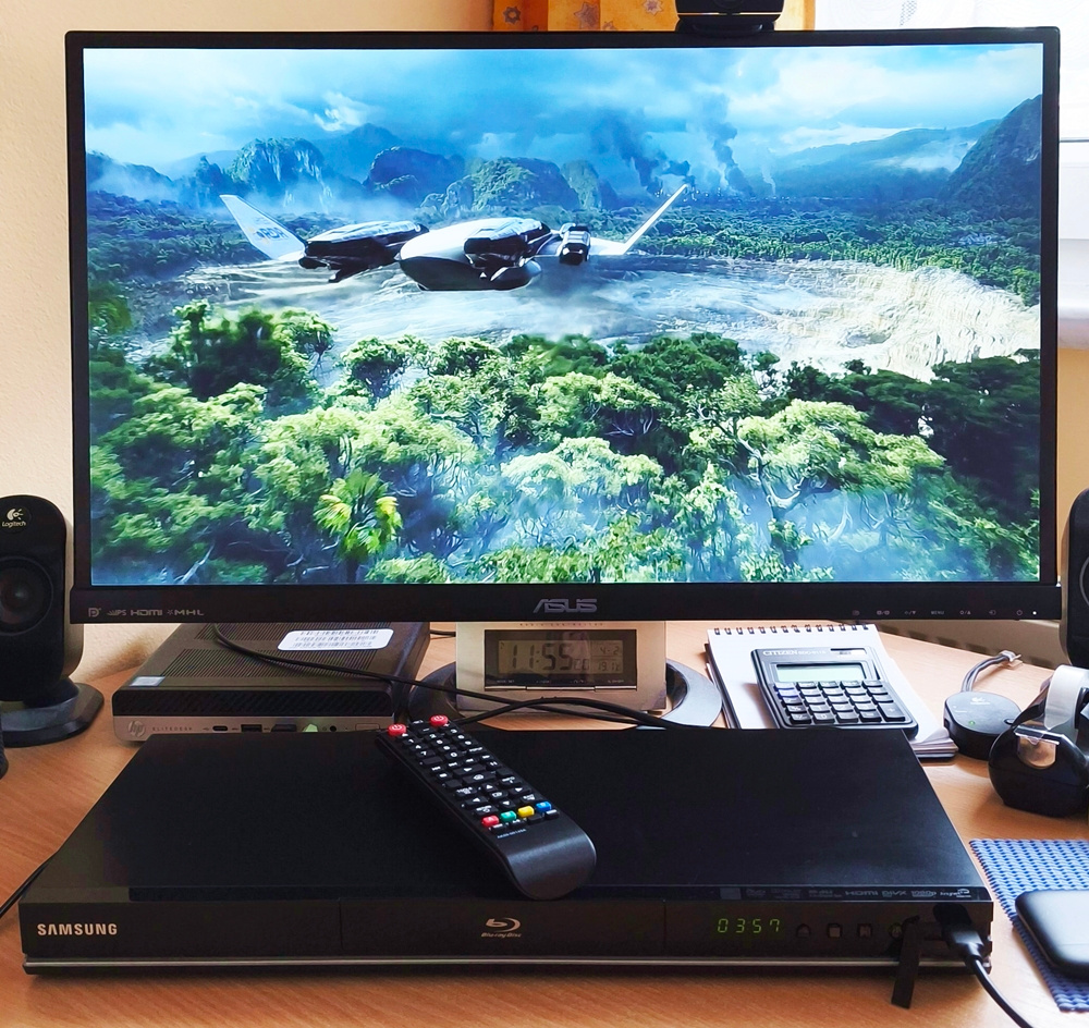 Blu-ray, DVD přehrávač SAMSUNG BD-D5100 - Super stav - 18