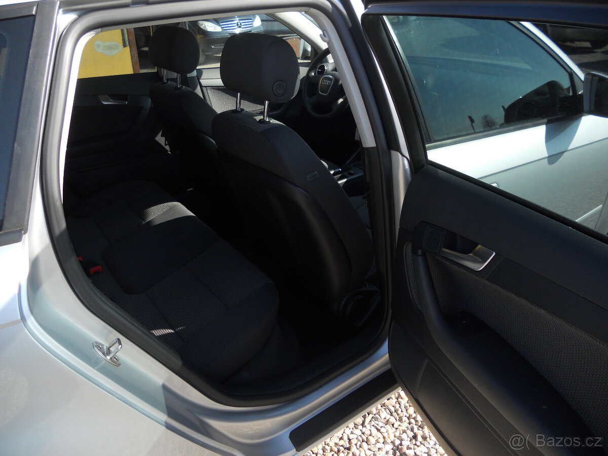 Audi A3 1.6i 75Kw Sportback - 18