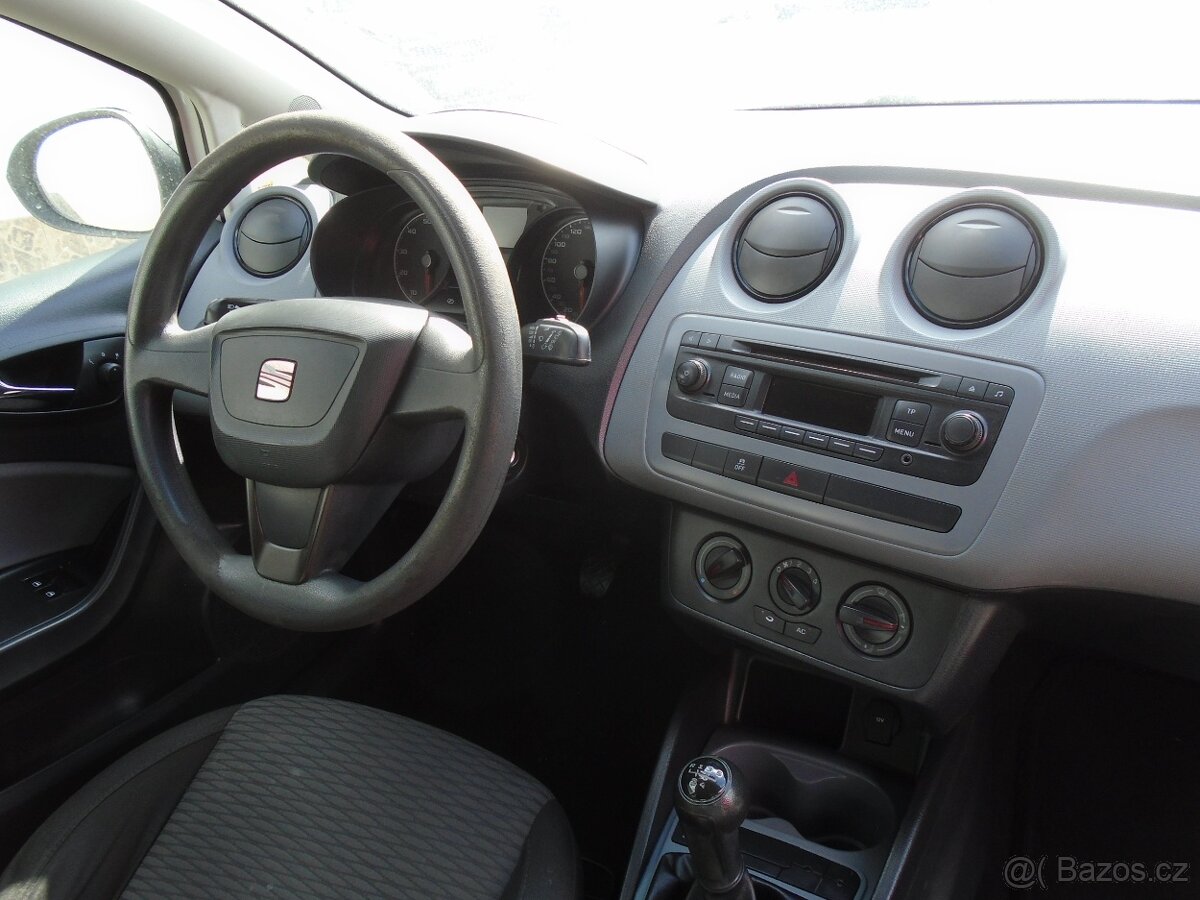 Seat Ibiza 1.2 TSI 77kW SERV.KNIHA - 18