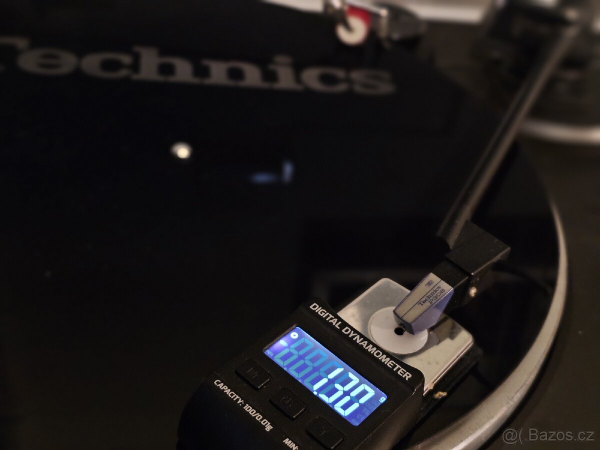 Gramofon Technics v DÁRKOVÉM stavu - 18