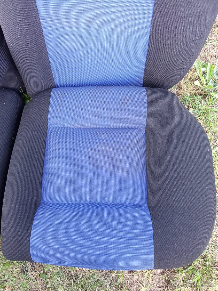 SEDAČKY DO ŠKODA FAVORIT Z VW GOLF 4 GTI - 18