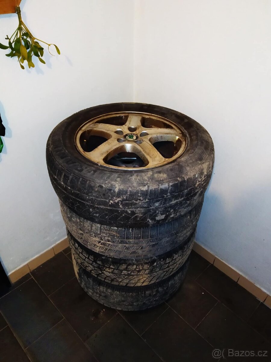 Prodám Škoda Octavia Combi Tour I., 1.6. - 18