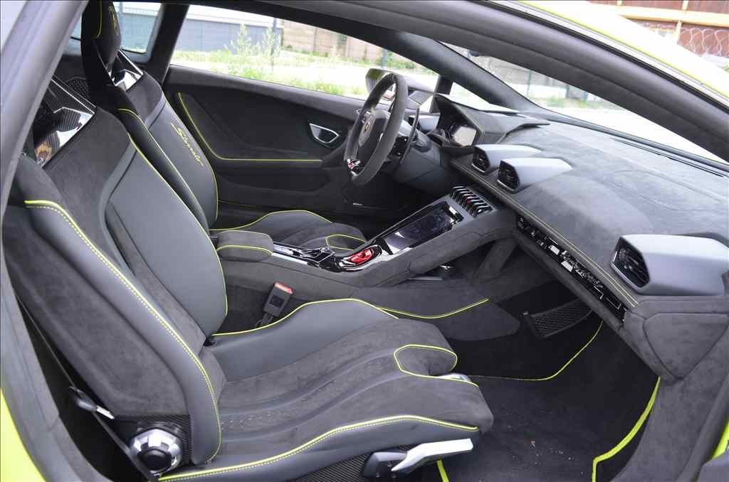 Lamborghini HURACÁN STERRATO LP 610 - 18