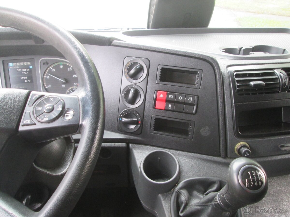 Mercedes-Benz Atego 818 -r.v.2018 - skříň+ HČ - 15 palet -E6 - 18