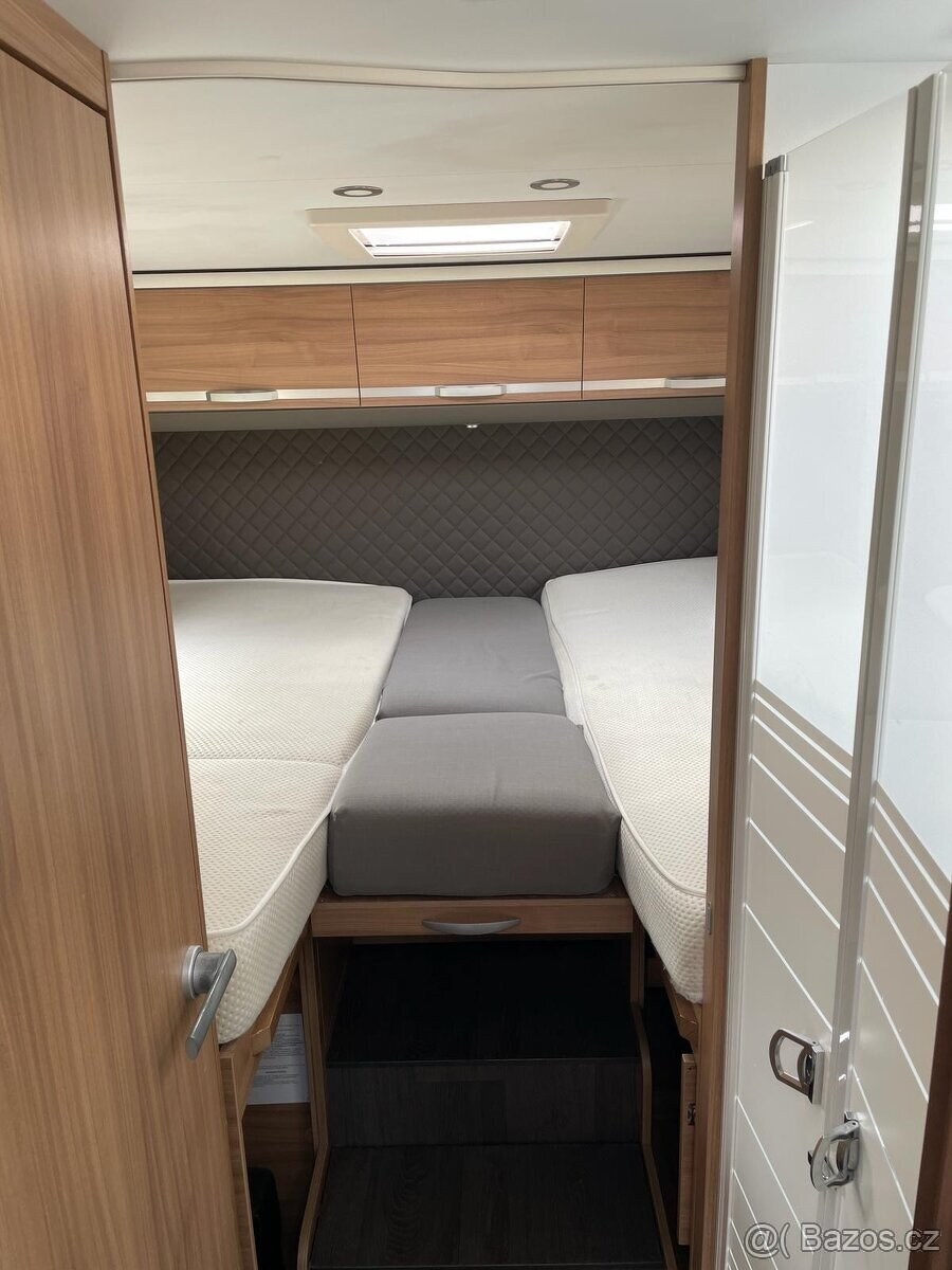 Adria,Matrix 670,160ps,022,5 osob,9st.automat,CR,remis,super - 18