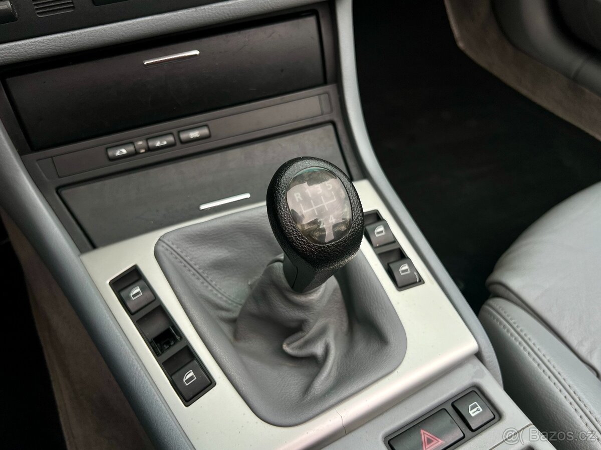 BMW Řada 318Ci / CABRIO / 2004 - 18