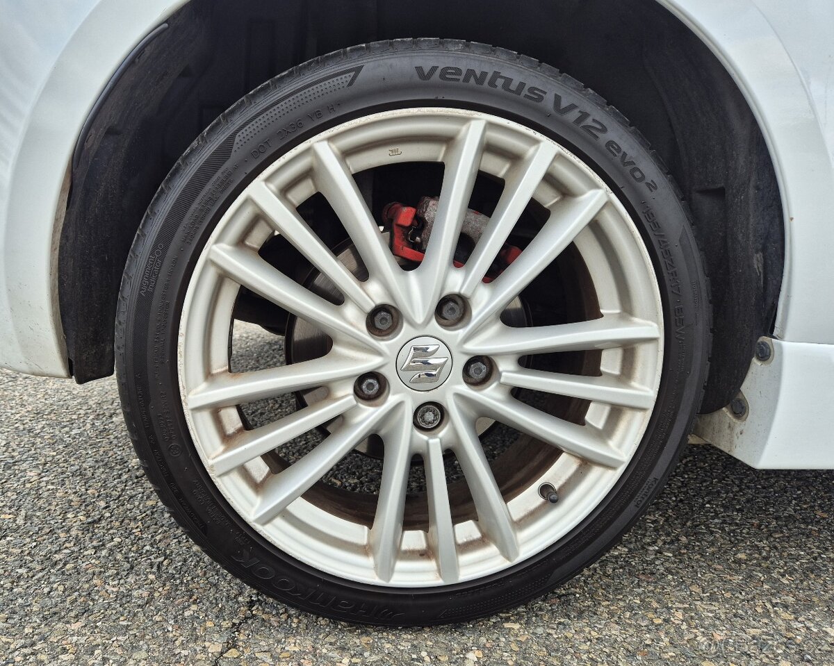 SUZUKI SWIFT 1.6i 136 PS SPORT MANUÁL BI-XENON ALU 17 - 18