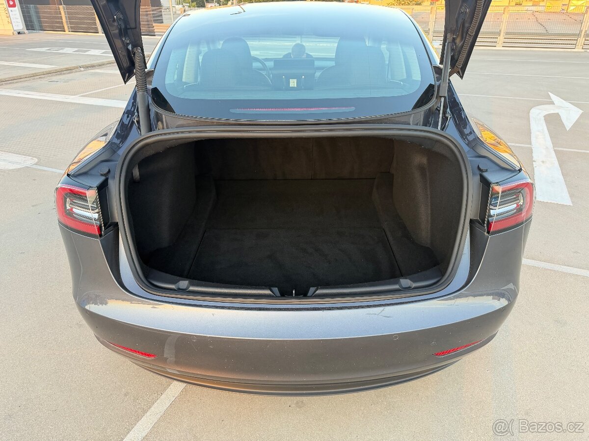 Tesla Model 3 Performance AWD Dual Motor - 18