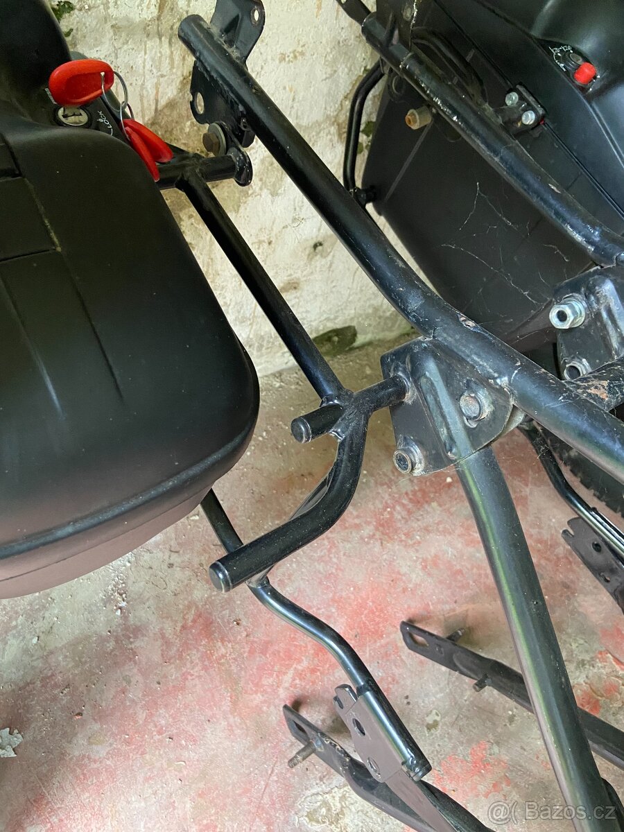 jawa 350/640/ Tramp/639 Chopper nosiče vč. kufru 2ks - 18