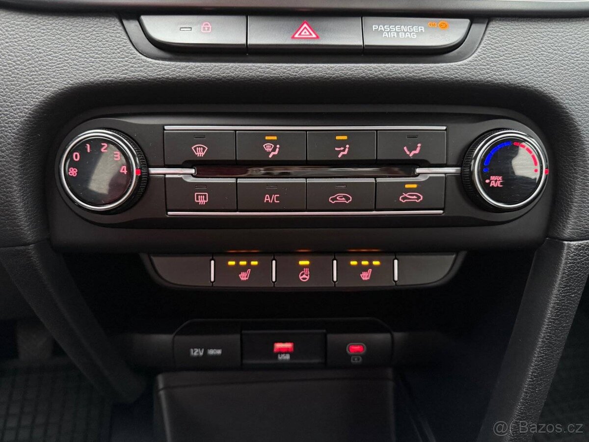 Kia Cee´d, 1,5 T-GDI 118kW, ČR, 1.maj, DPH - 18