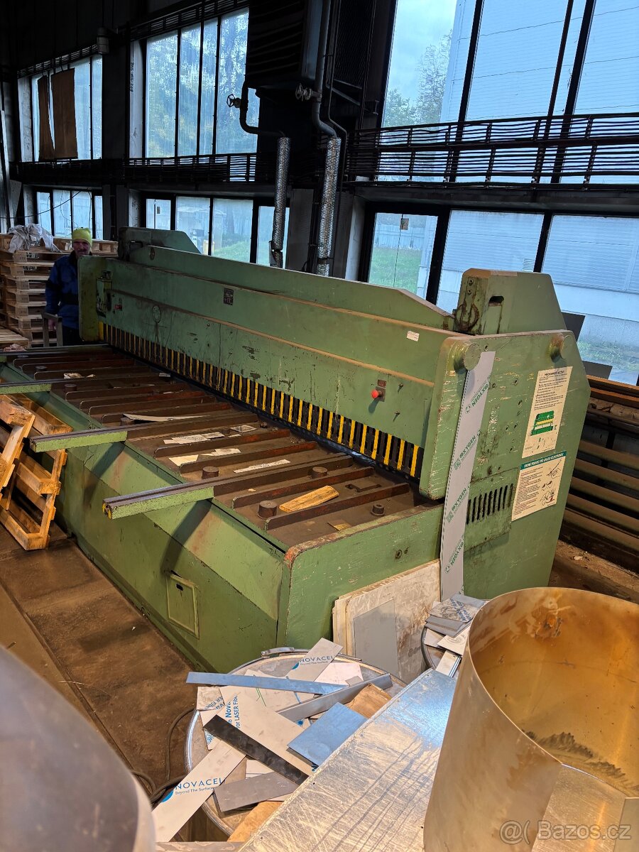 Prodám tabulové nůžky NTE 3150/10A - 18