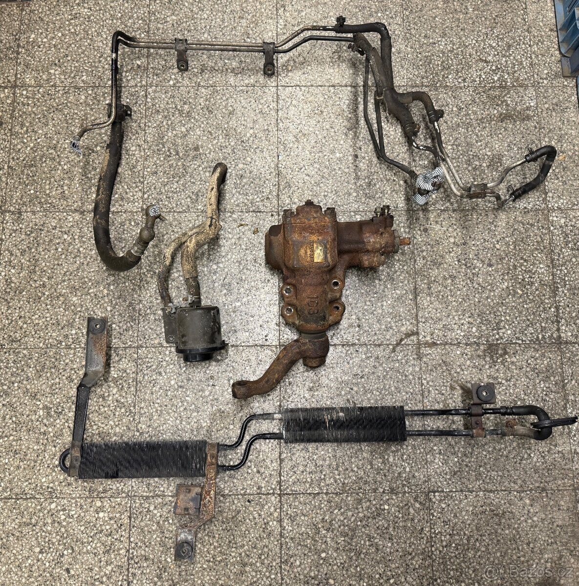 Díly Nissan Patrol Y61 - 18