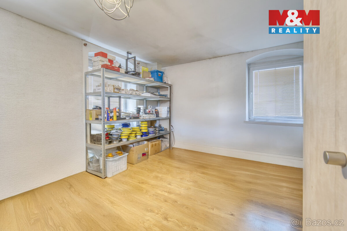 Pronájem rodinného domu, 189 m², Králův Dvůr, ul. Plzeňská - 18