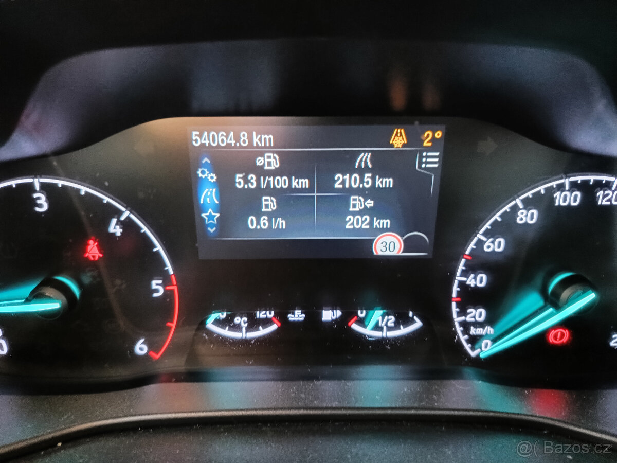 Ford Transit Connect Kombi, najeto 54.050 km - 18