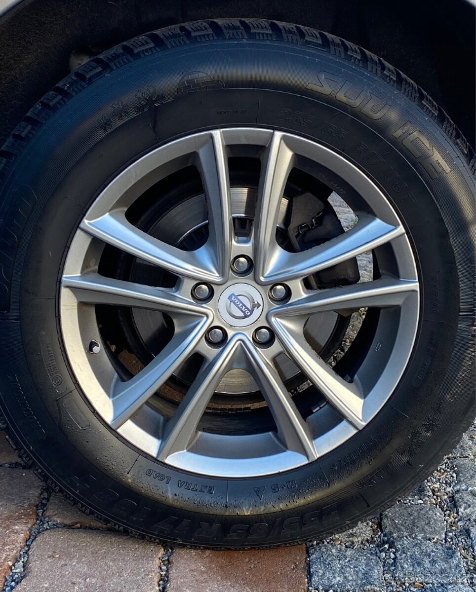 Volvo XC60 2.4 D5 AWD - 18