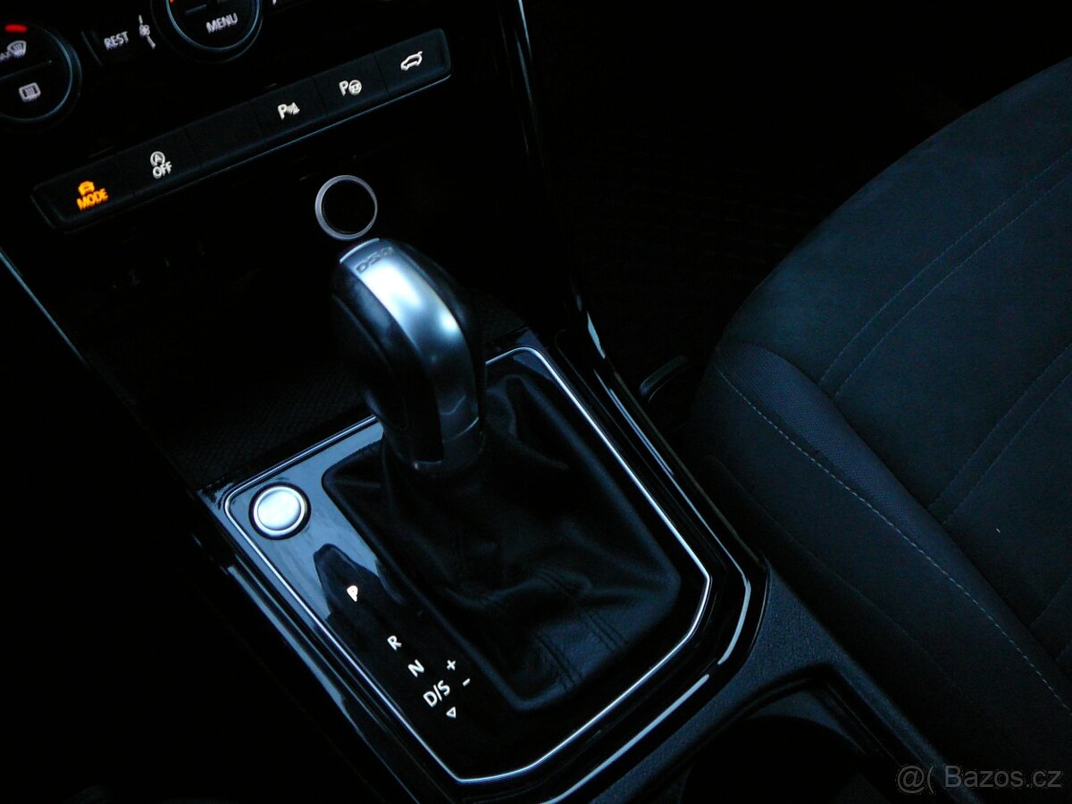 VW TOURAN 1.4 TSI 110KW DSG+F1 R-line FULLED NAVI ACC KAMERA - 18