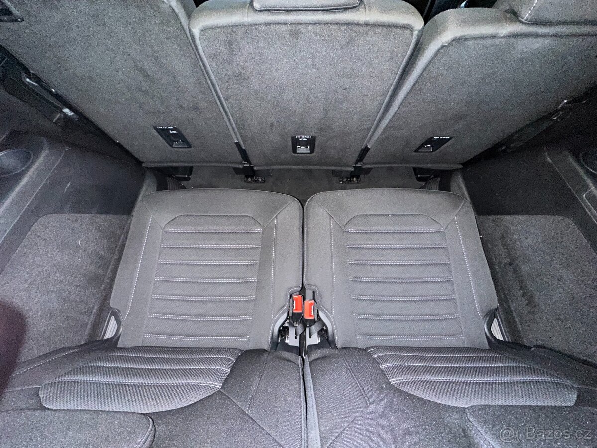 Ford Galaxy 1.5/118kW TITANIUM 7.Míst r.v. 2016 jen 98tkm - 18