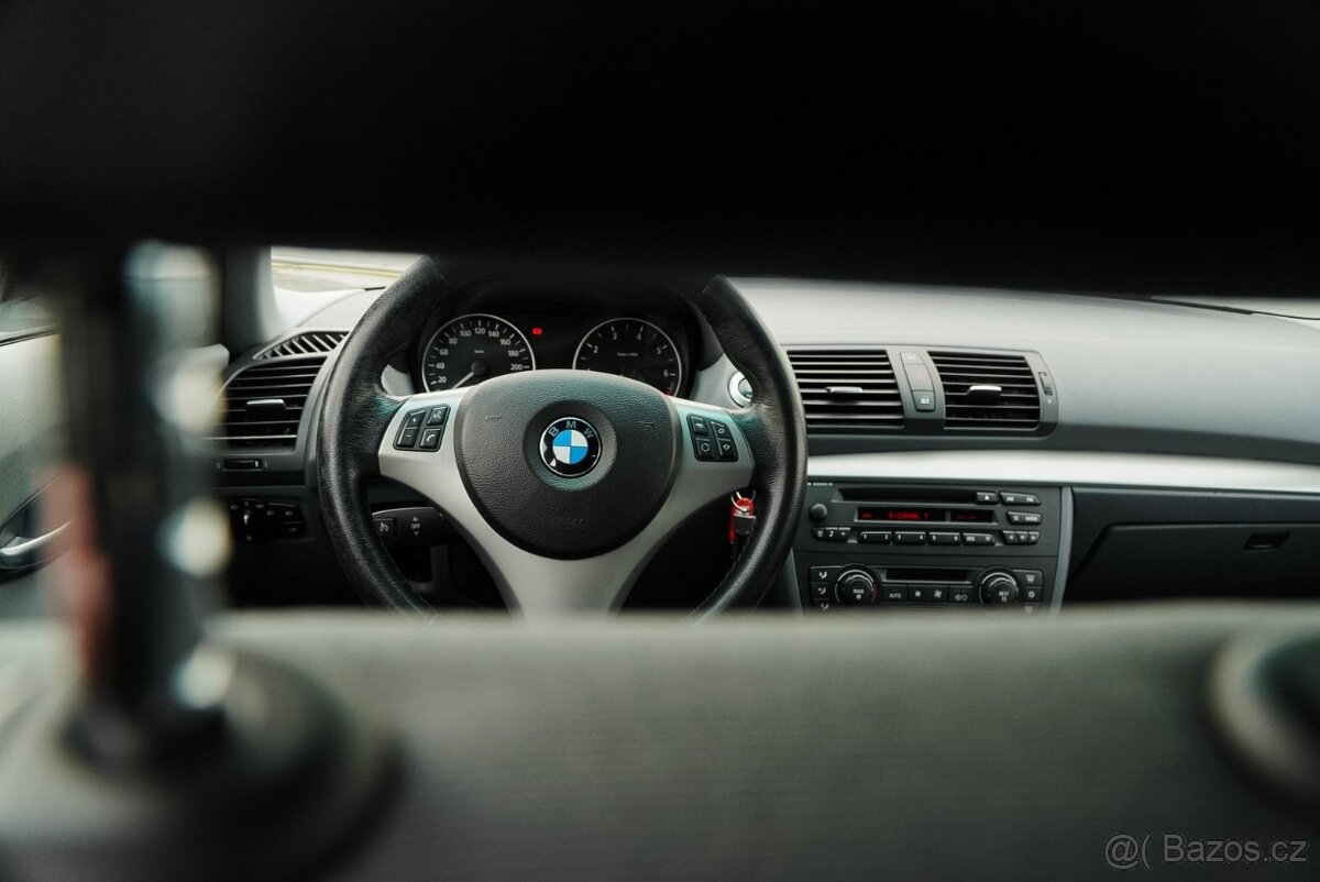 BMW Řada 1 118i Sport - 18