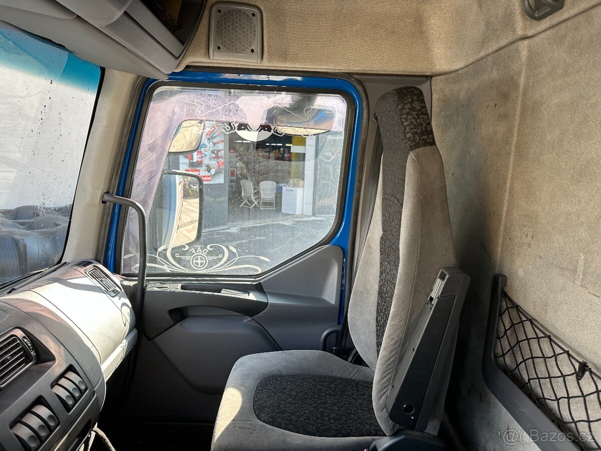 DAF LF 45.220 SHRNOVAČKA MĚCHY E5 - 18