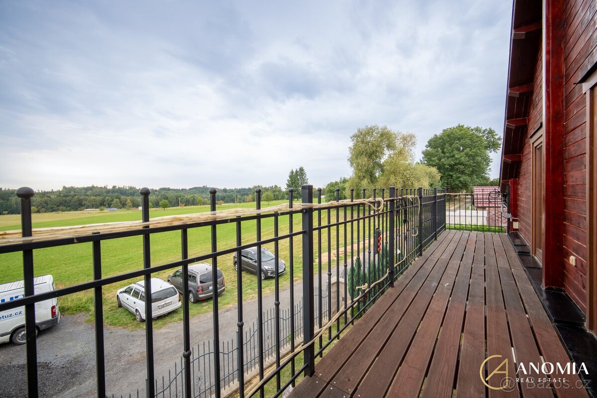 Prodej rodinného domu 195 m2, pozemek 823 m2, Rohozná - 18