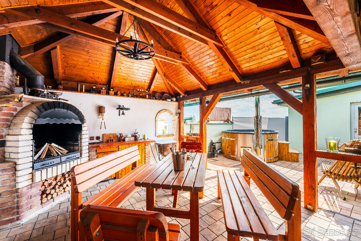 Atypický mezonetový byt 5+kk - 18