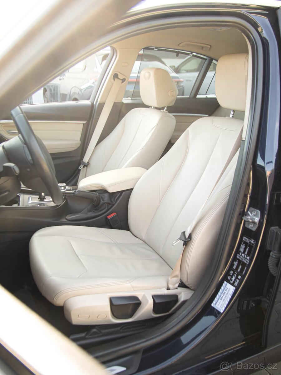BMW Řada 3, 330d 190kW xDrive LuxuryLine - 18