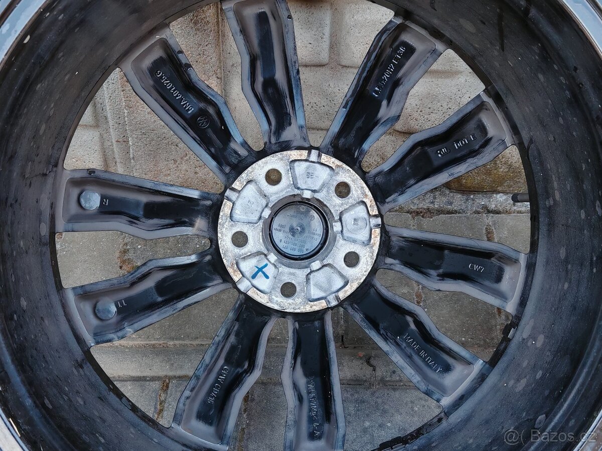 SUZUKA TIGUAN R-LINE ALU R20 5x112 - 18